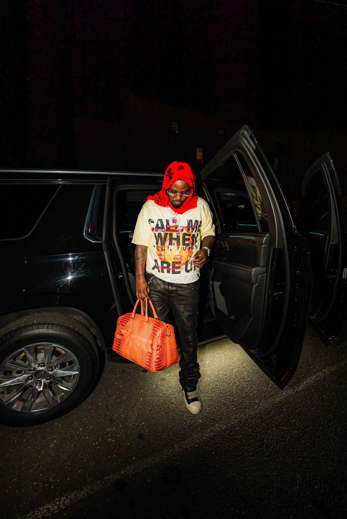 Grunge Double-Neck Crop Tee