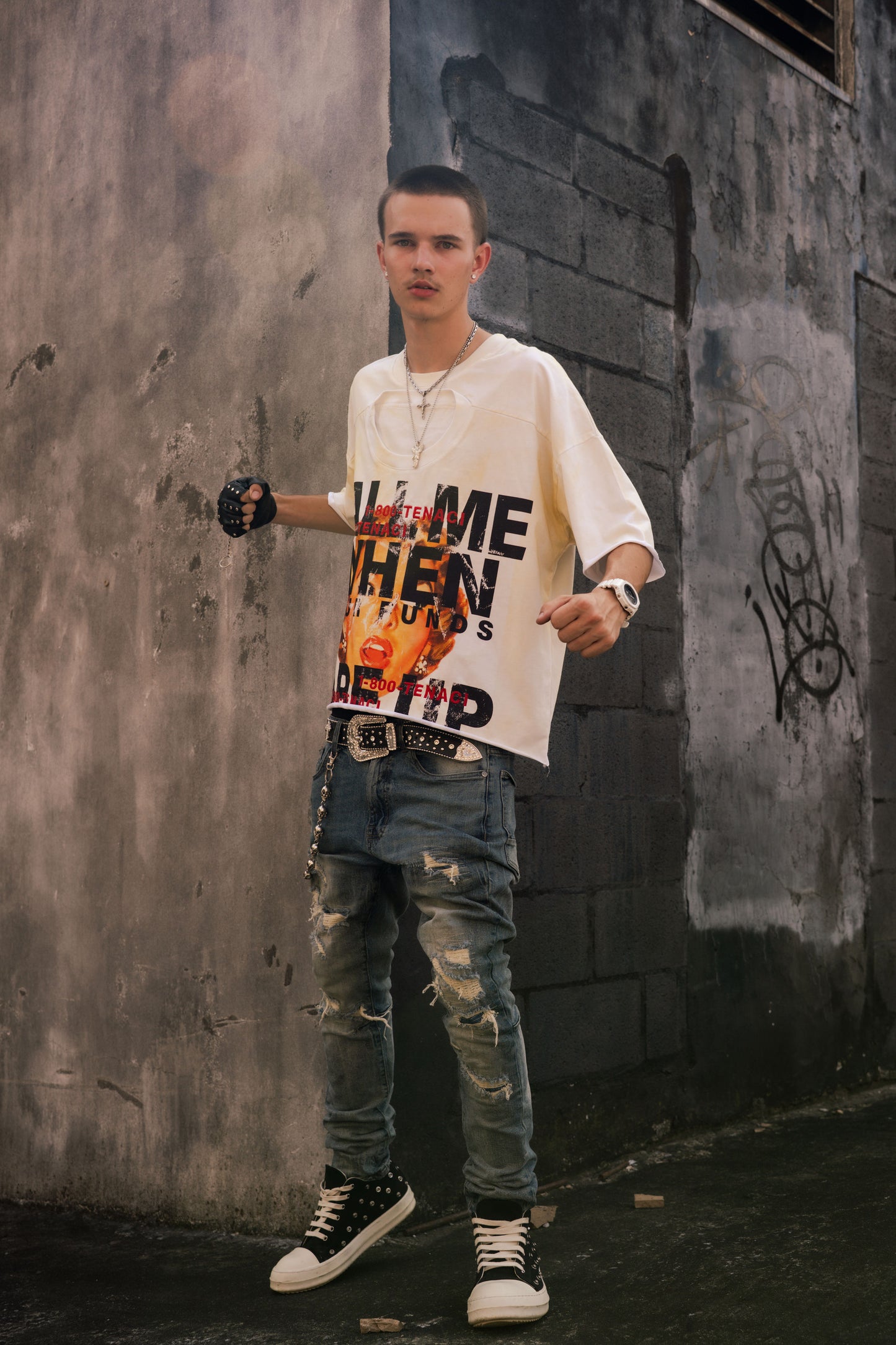 Grunge Double-Neck Crop Tee