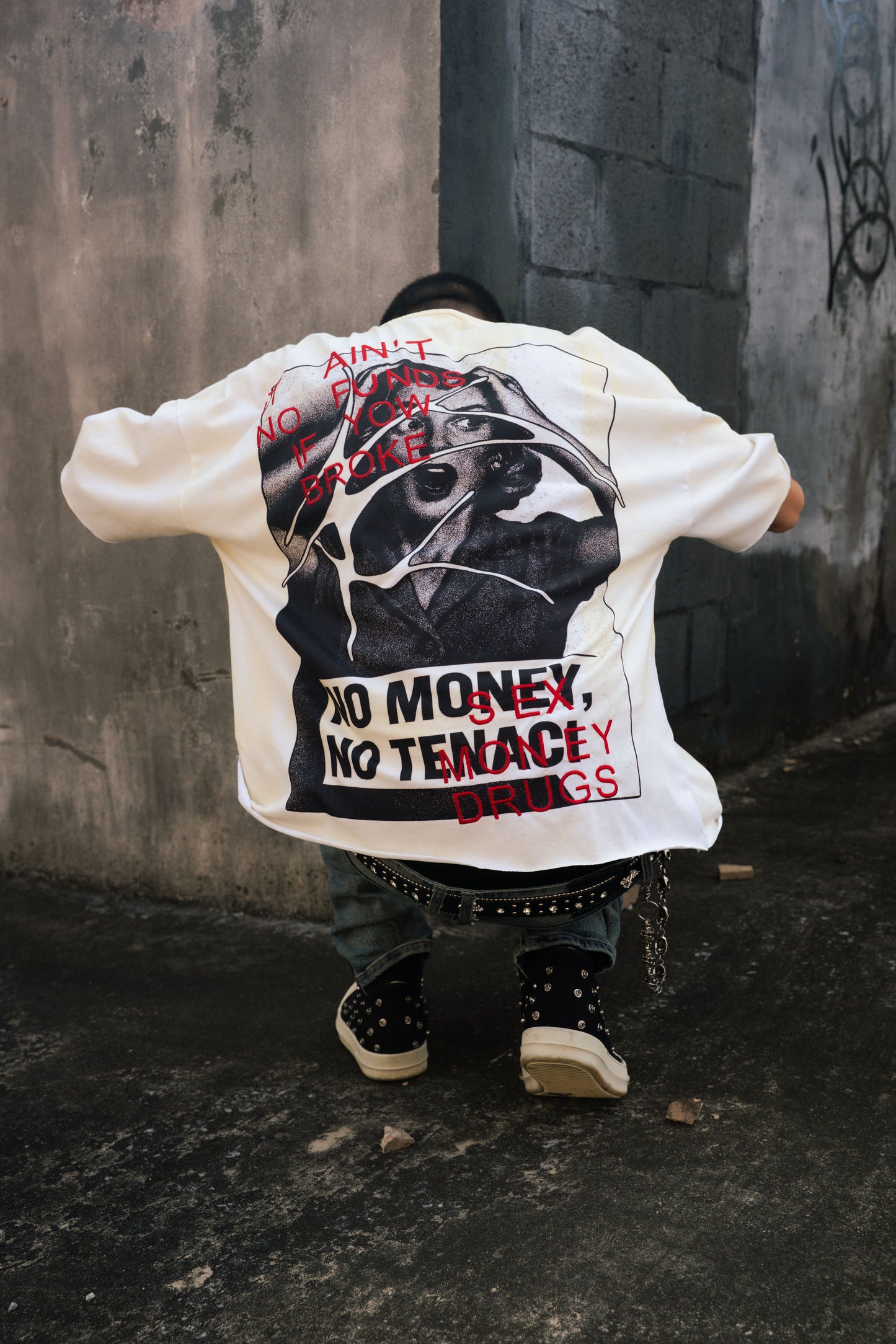 Grunge Double-Neck Crop Tee