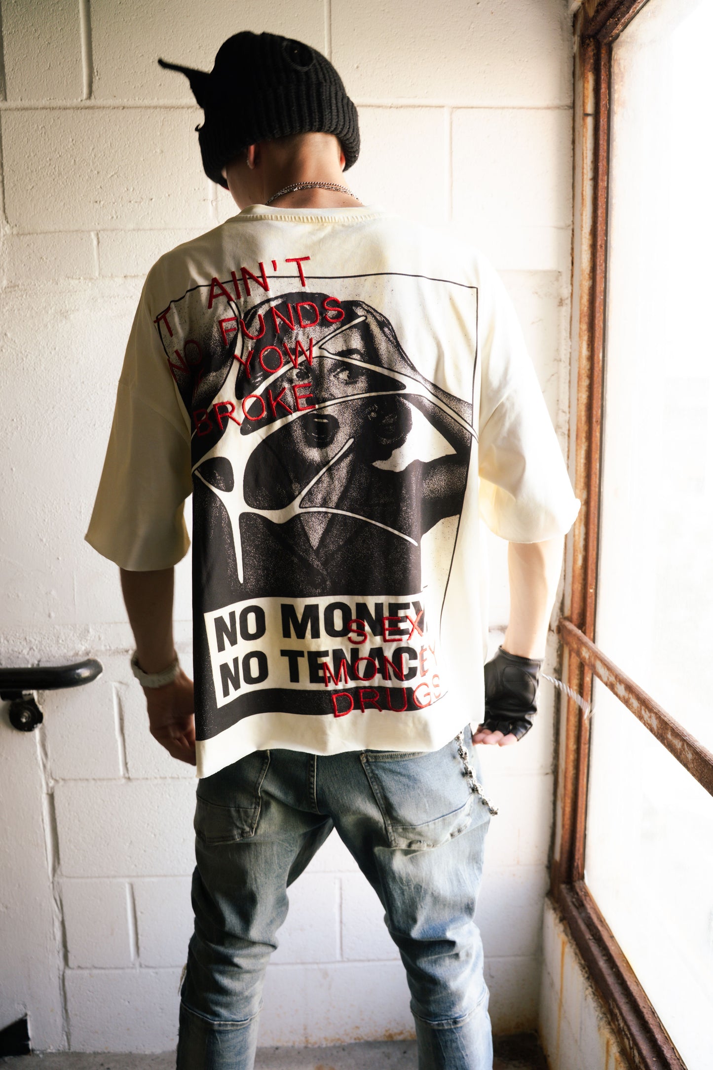 Grunge Double-Neck Crop Tee